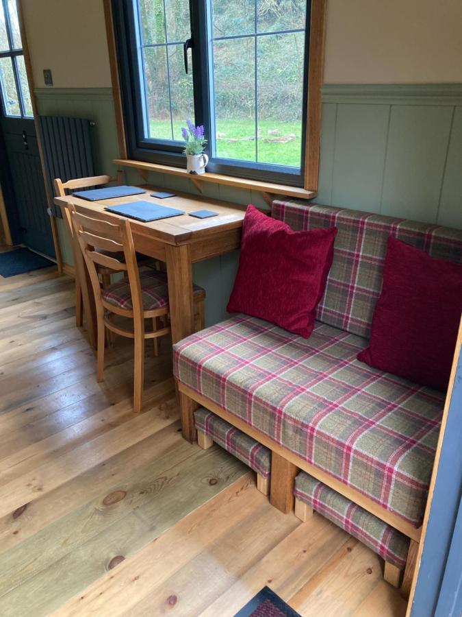 Brook The Shepherd Hut Saltash Exterior foto