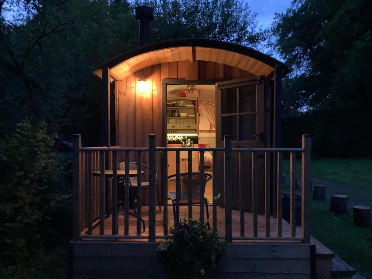 Brook The Shepherd Hut Saltash Exterior foto